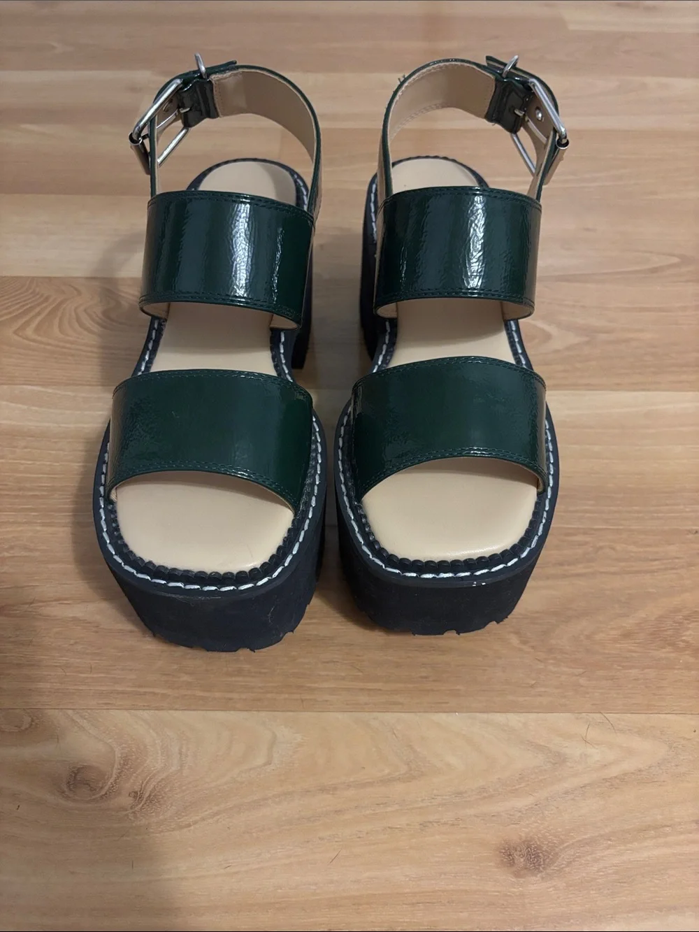 NWOT • Urban Outfitters • Granada Strappy Platform Sandals •
